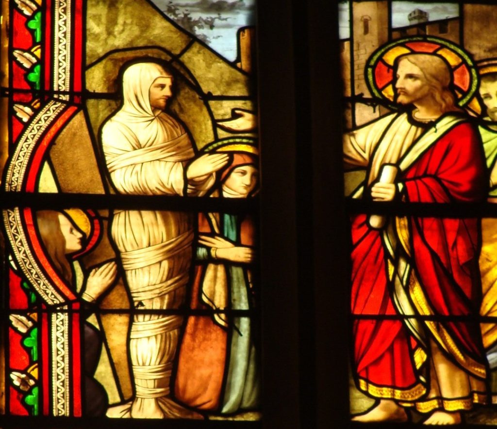 résurrection Lazare détail vitrail Saint-Sulpice